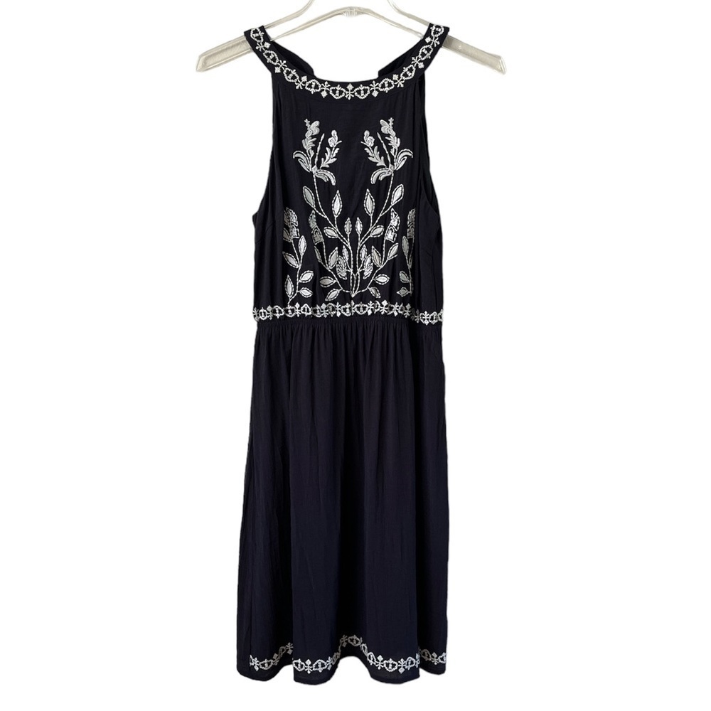 THML sleeveless dress embroidered size s tassels in back lined lightweight